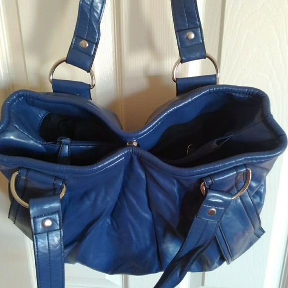 Blue purse - Picture 8 of 8
